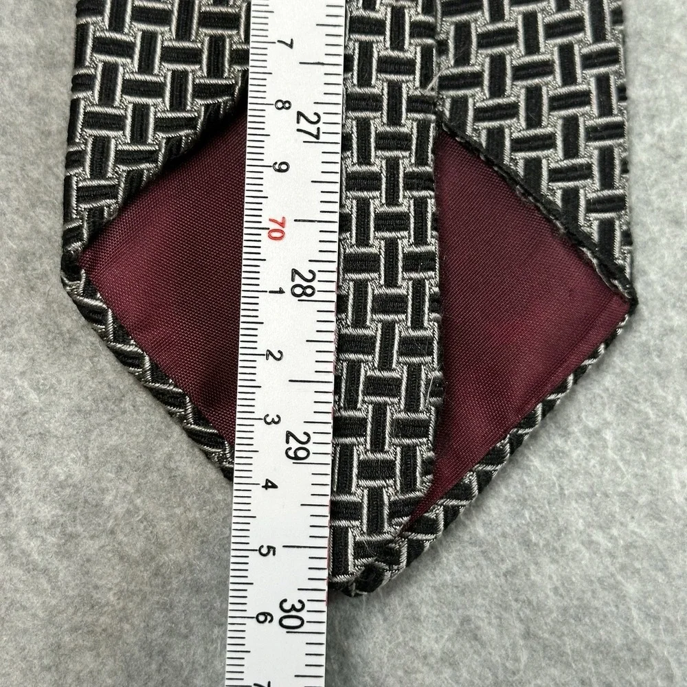 Vintage Geoffrey Beene Silk Tie Black Silver Geometric USA Designer 90s 59x3.75